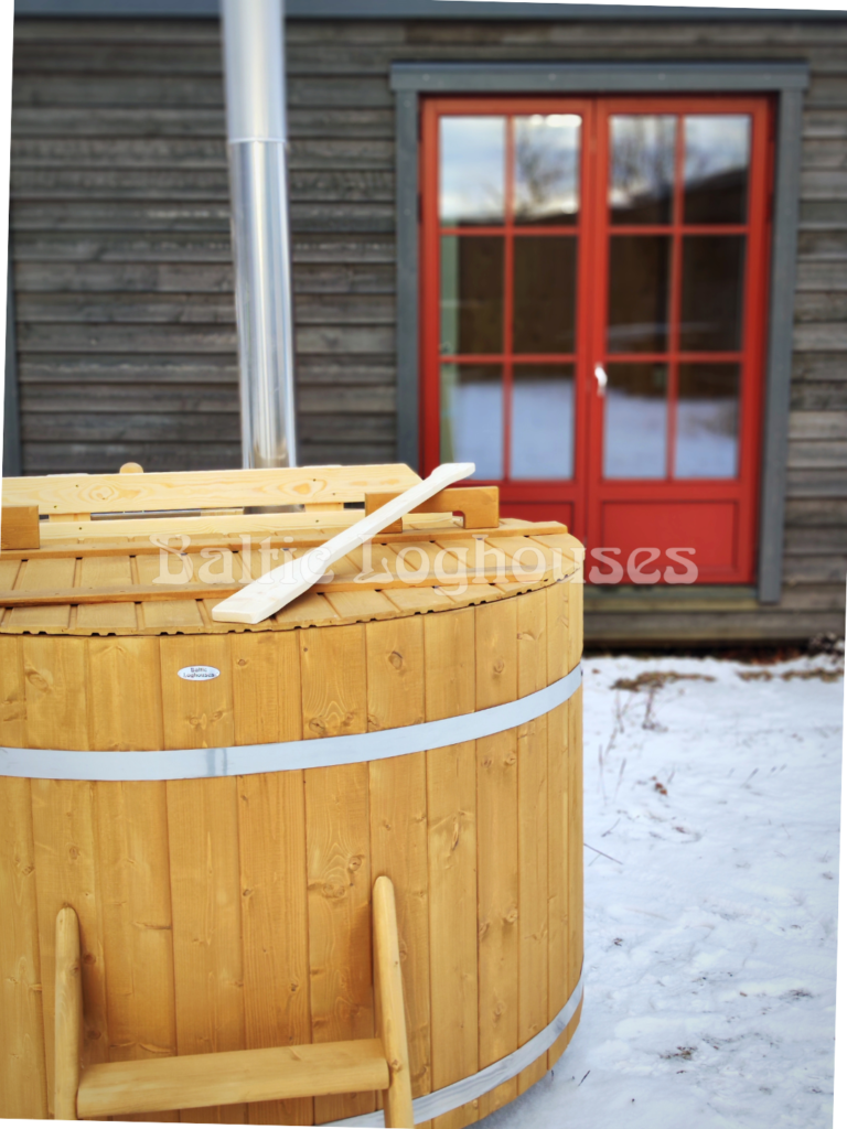 Baltic Loghouses puidust kümblustünn