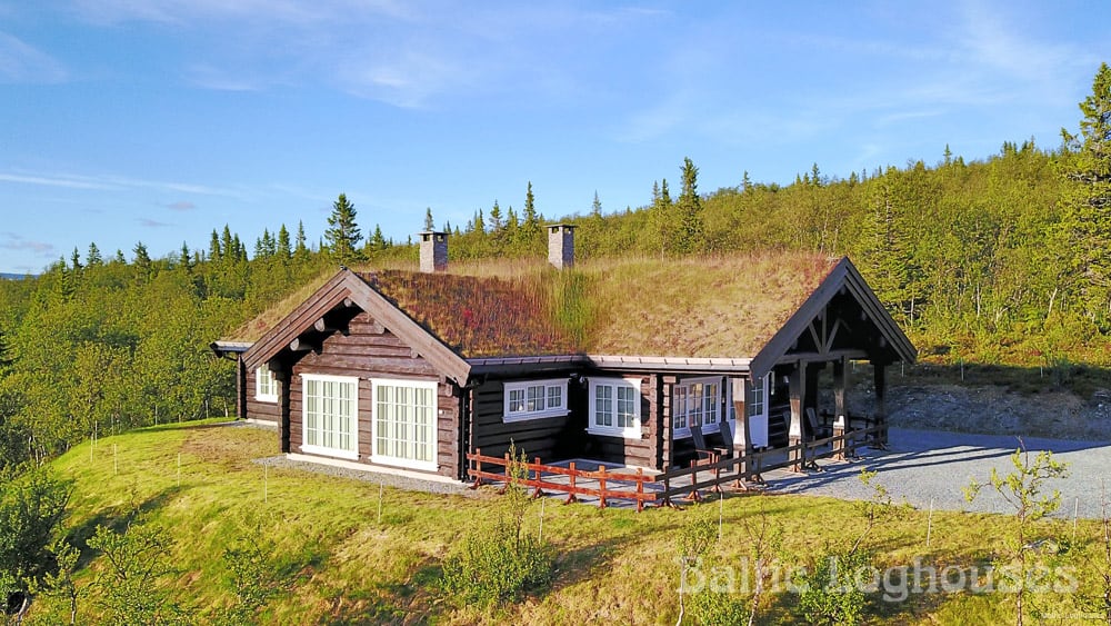 hand crafted log house käsitöö palkmaja, baltic loghouses. Laftehytte norras